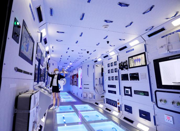 全球建筑規(guī)模最大天文館上海天文館開館_圖片新聞_中國政府網(wǎng)